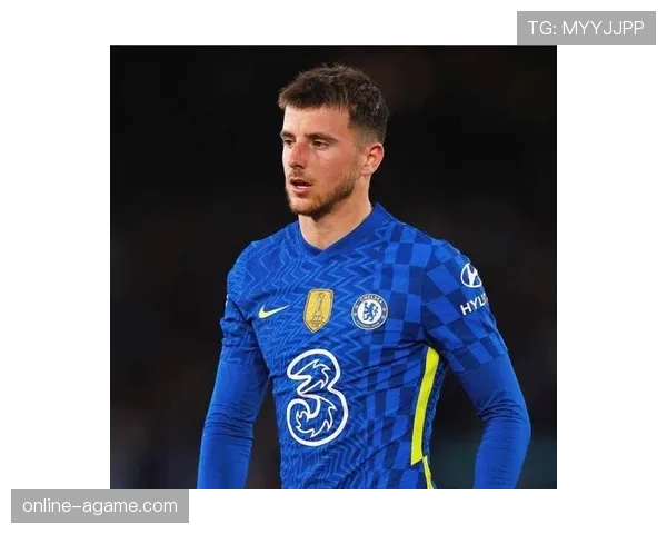 厄德高 vs 芒特：无球跑动与空间利用的结构性差异