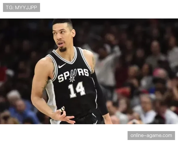 丹尼·格兰杰无球跑动提升投篮效率明显 优于队内同位置射手