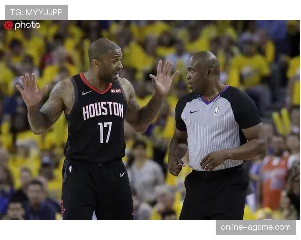 群体冲突中的犯规判罚标准有哪些容易被误解的细节？