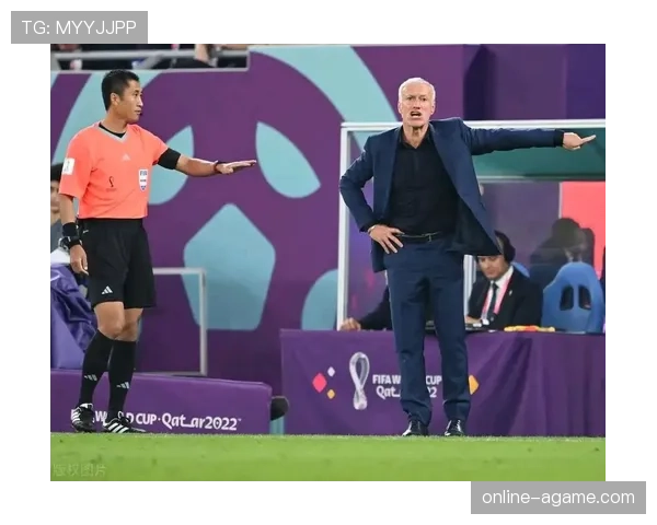 第四官员在足球比赛中的职责与裁判协助规则详解